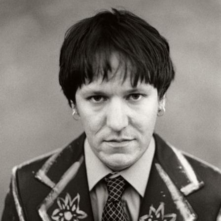 Easily Download Elliott Smith Printable PDF piano music notes, guitar tabs for Guitar Chords/Lyrics. Transpose or transcribe this score in no time - Learn how to play song progression.