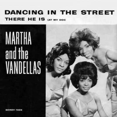 Easily Download Martha & The Vandellas Printable PDF piano music notes, guitar tabs for Guitar Chords/Lyrics. Transpose or transcribe this score in no time - Learn how to play song progression.